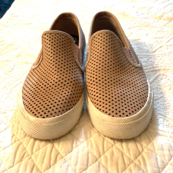 SPERRY Memory Foam Slip On Sz 7.5 - Picture 1 of 9